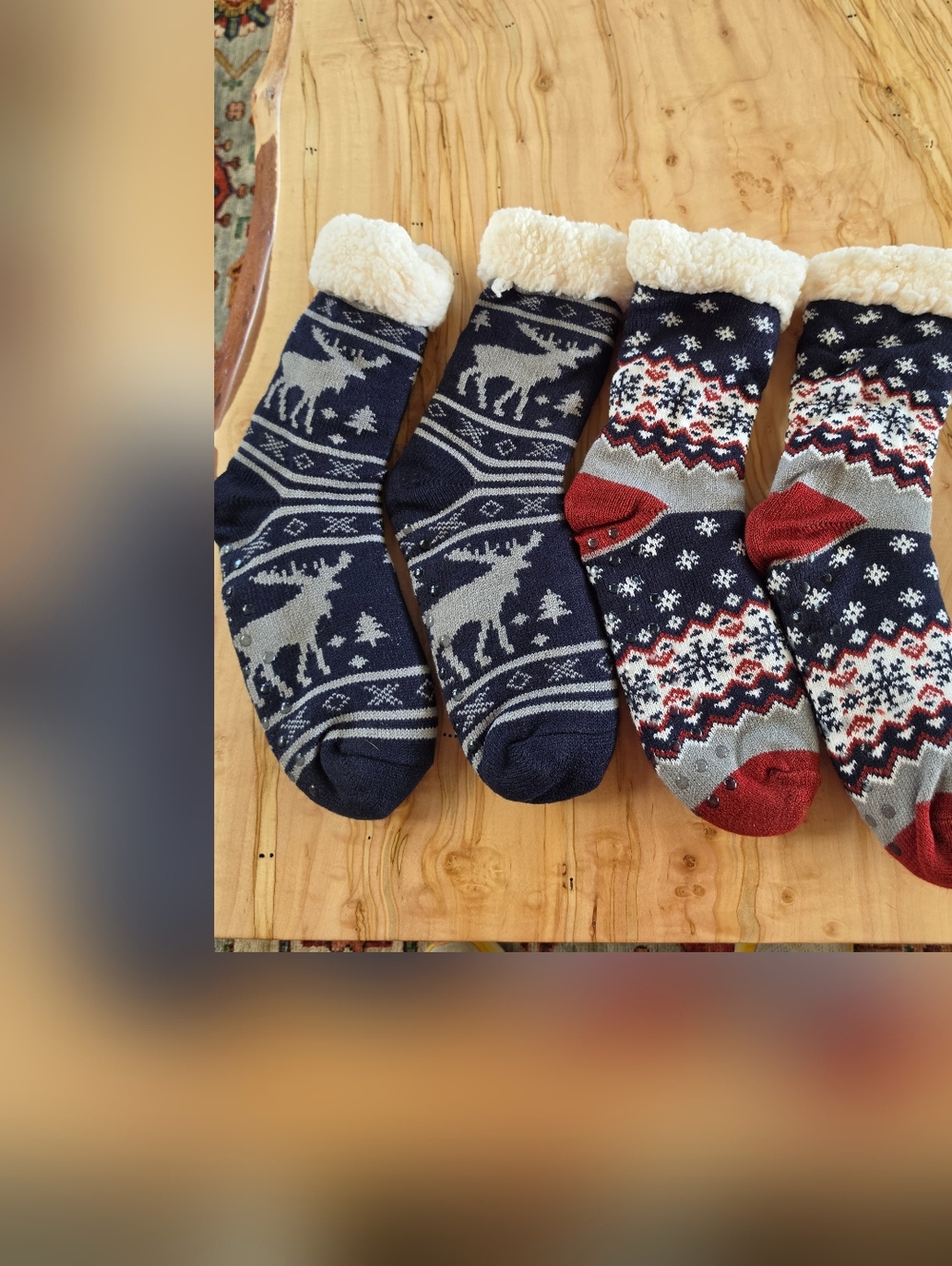 Bass Pro Shop Cozy Sherpa-Lined Anti-Slip Socks - Navy, Gray & Red - 2 Pair EUC
